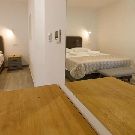 Apartman Maro Διαμέρισμα *